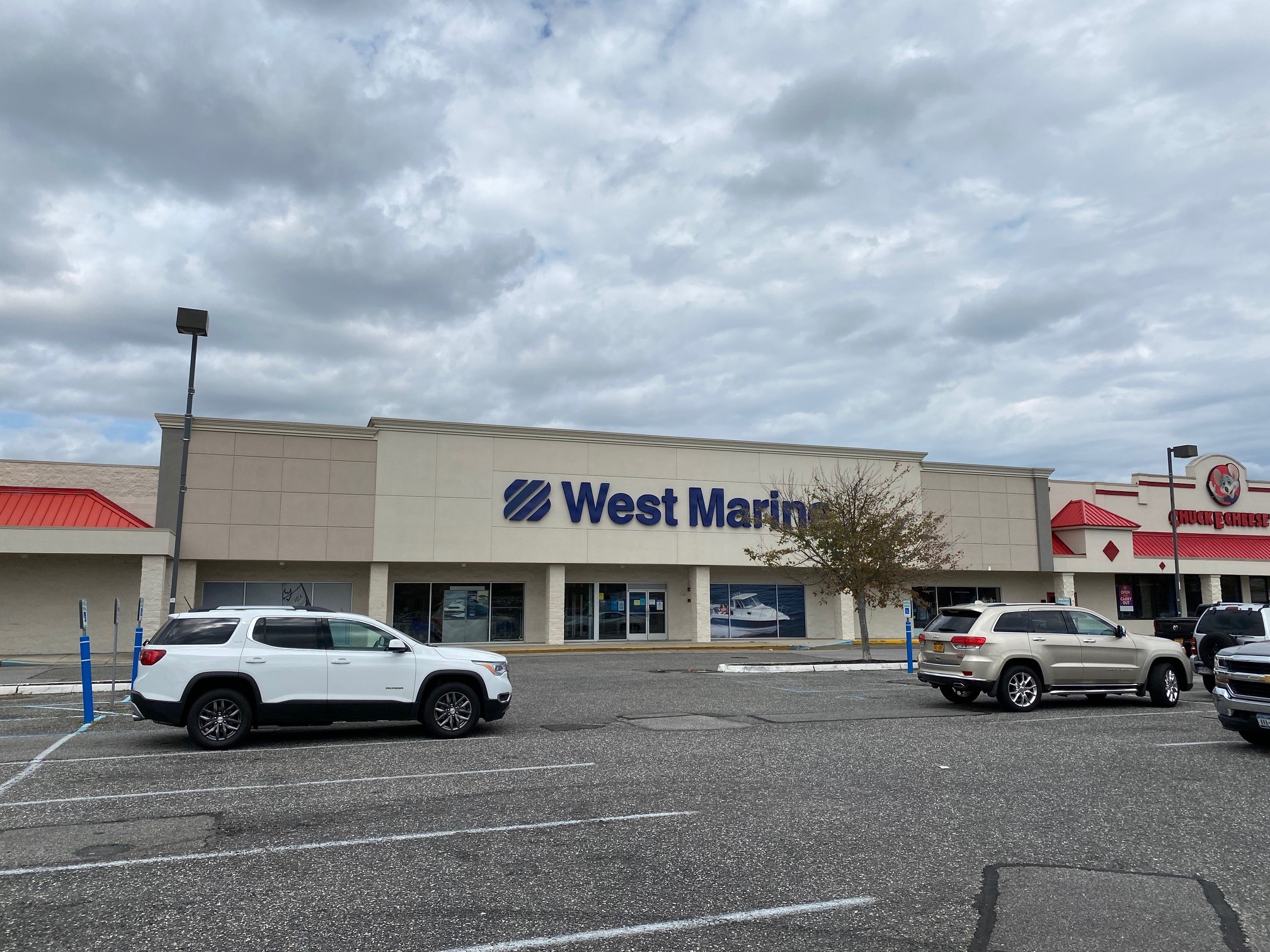 Boat Supplies, Fishing Gear & More - West Islip, NY 11795 | West Marine